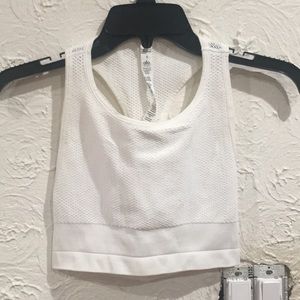 Alo yoga sports bra